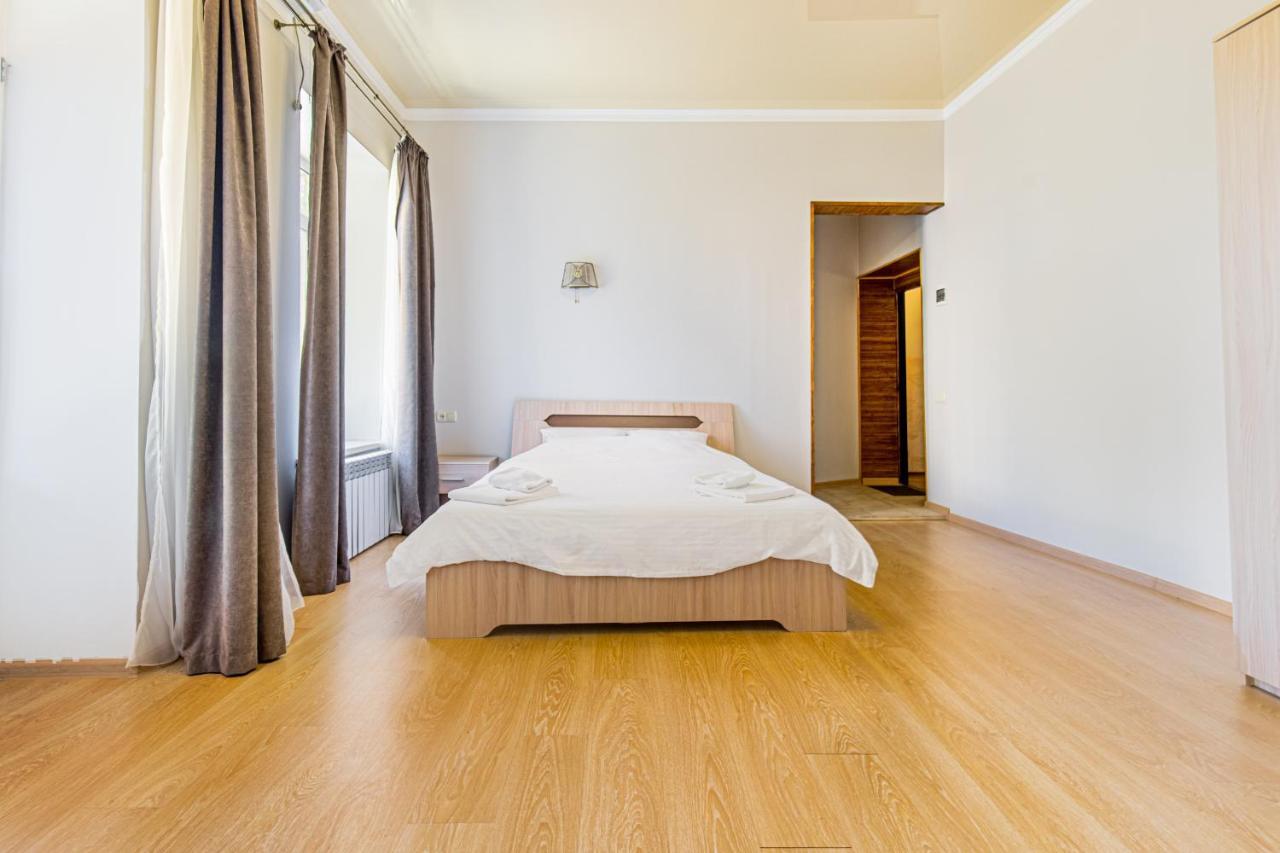 Best Apartment In The City Centre Odessa Eksteriør bilde